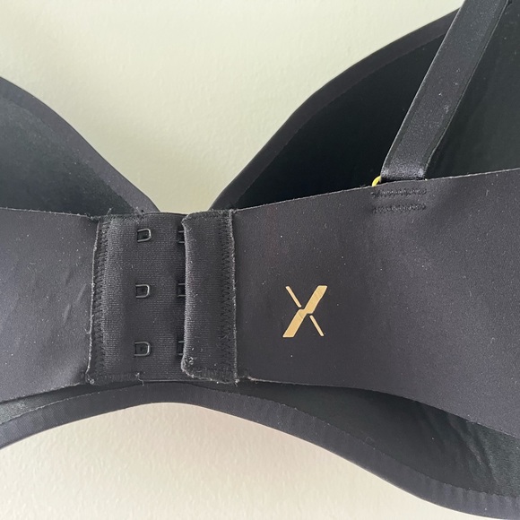 Knix WingWoman Contour Bra - Black - Picture 10 of 11